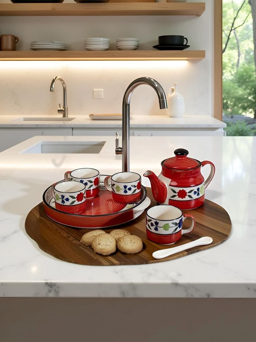 Handpainted Tea Kettle Set with 4 Cups & Tray, Red & Blue, Kettle 575 ml with 120ml Tea Cups