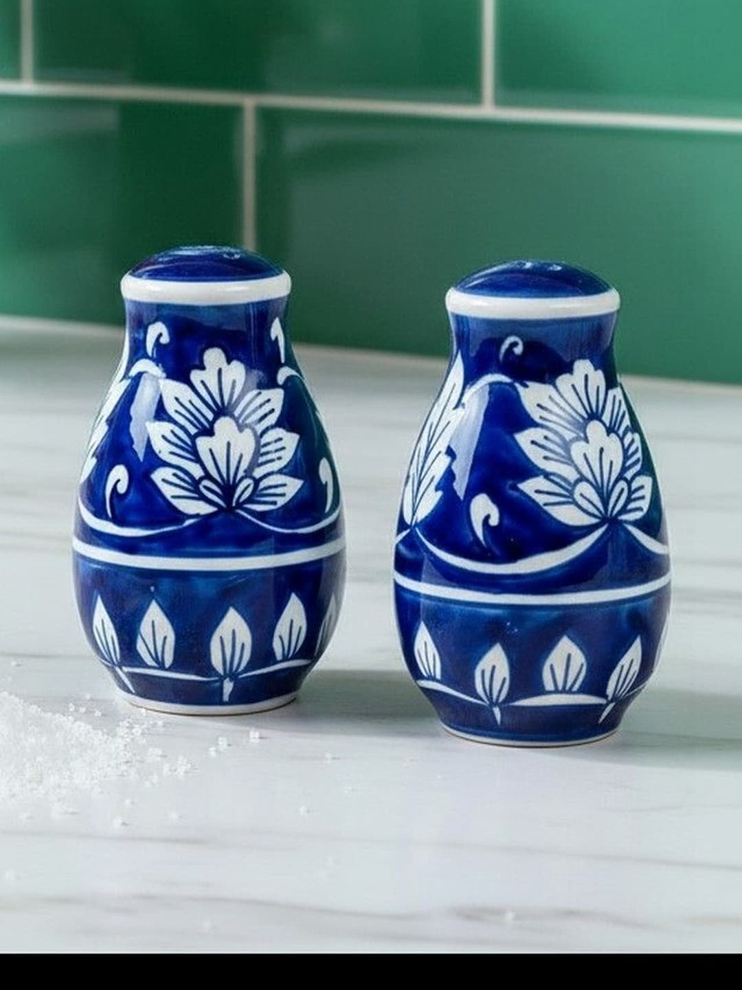 Neelkamal Salt and Pepper Ceramic Salt Shaker dispensers Set of 2(130ml Each) Spice Container & Sprinkler for Dinning Table Kitchen Ideal for Home Daily use and Gifting.