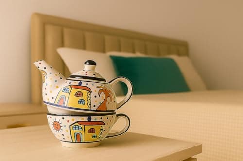 Sunspot Cottage Ceramic Tea Pot Kettle with Cup Milk hot Water Cup with Handle teapot Set of 1 Coffee chai Kettle 300ml Masala chai Green Tea Ideal serveware for Gifting.
