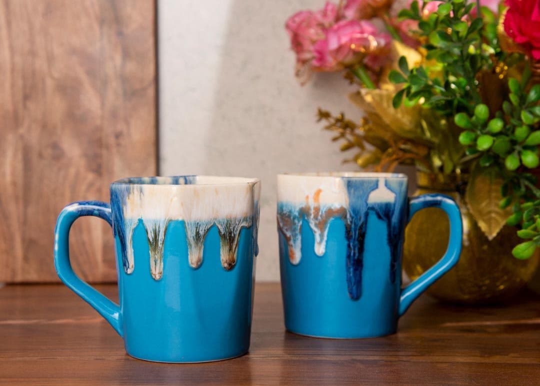 HS HINDUSTANI SAUDAGAR Ceramic Handcrafted Dual Glazed Melting Ice Diamond Shape Ocean Blue Glazed Studio Pottery Tea / Coffee Mug Set of 2 ,425 ML ( Microwave & Dishwasher Safe)