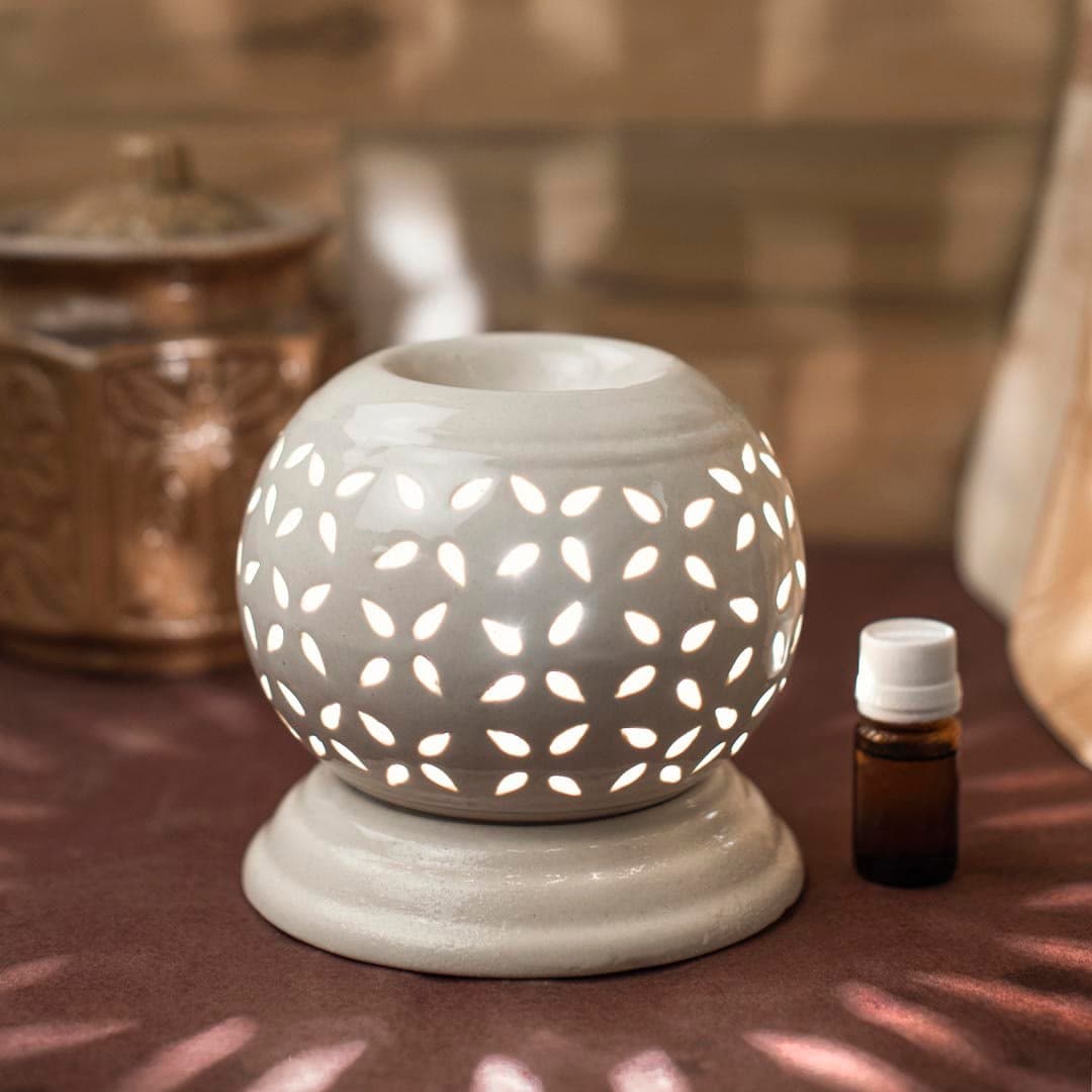 Hindustani Saudagar Ceramic Big Size Round Jali Electric Diffuser
