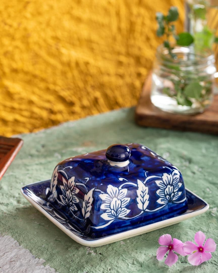 HS Hindustani Sauadagar Ceramic Handmade Handpainted Butter Dish with Lid, Set of 1 (500 ML) (Blue)